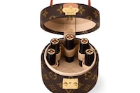 BEAUTY SCOTT BOX_OPEN VIEW